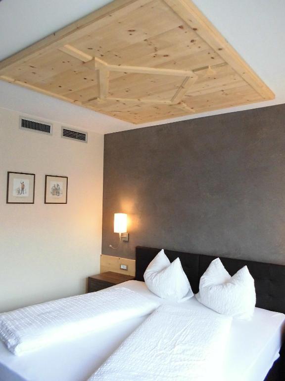 Hotel Zum Tiroler Adler Exteriér fotografie